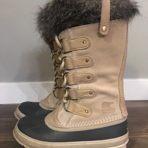 SOREL Joan of Arctic winter boots